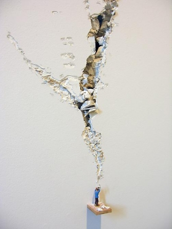 Liliana Porter, Sicardi Gallery installation view, 2006