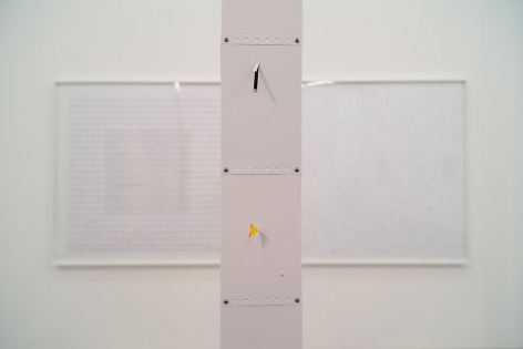 Marco Maggi, fanfold, installation view, Sicardi Gallery, 2013.